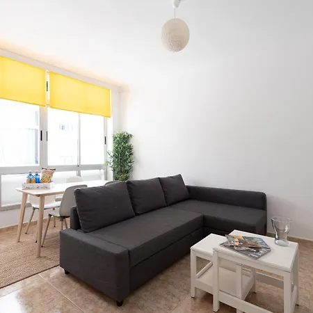 Almar Sagasta Apartment